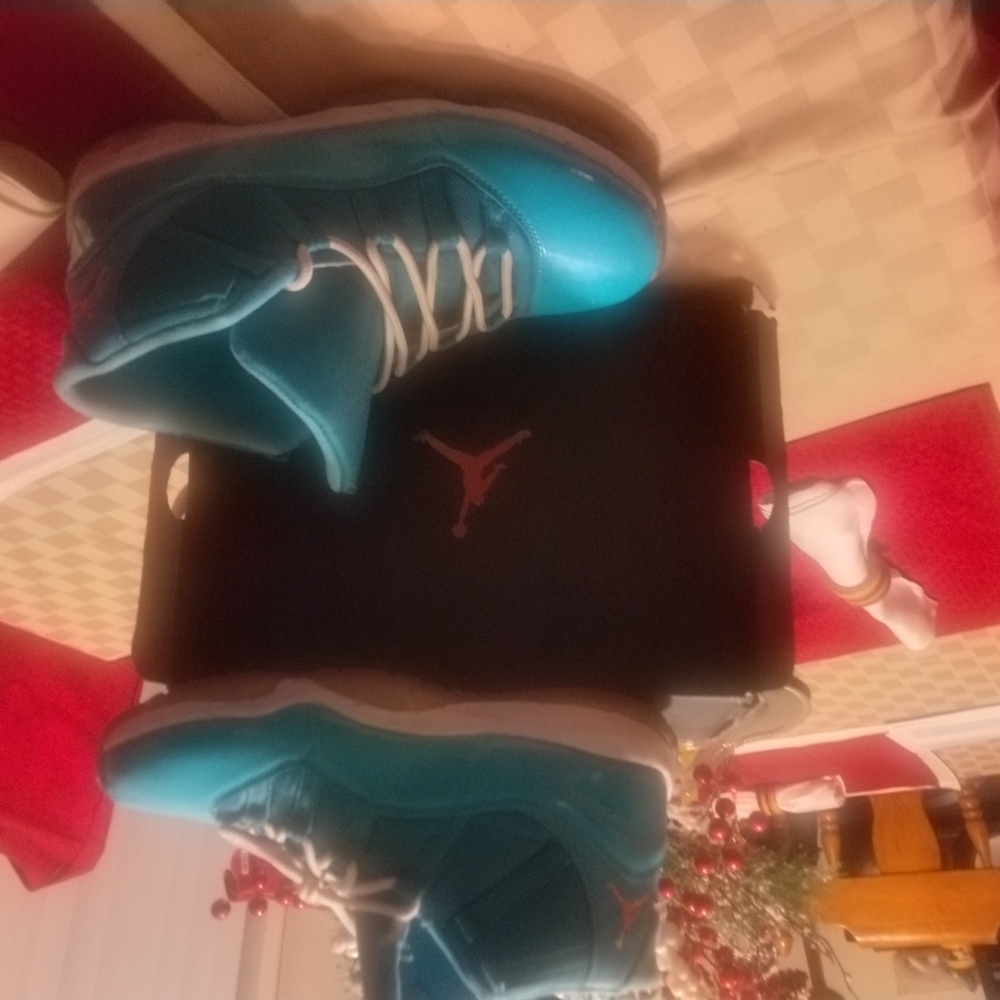 Jordan Athletic Shoes - Teal